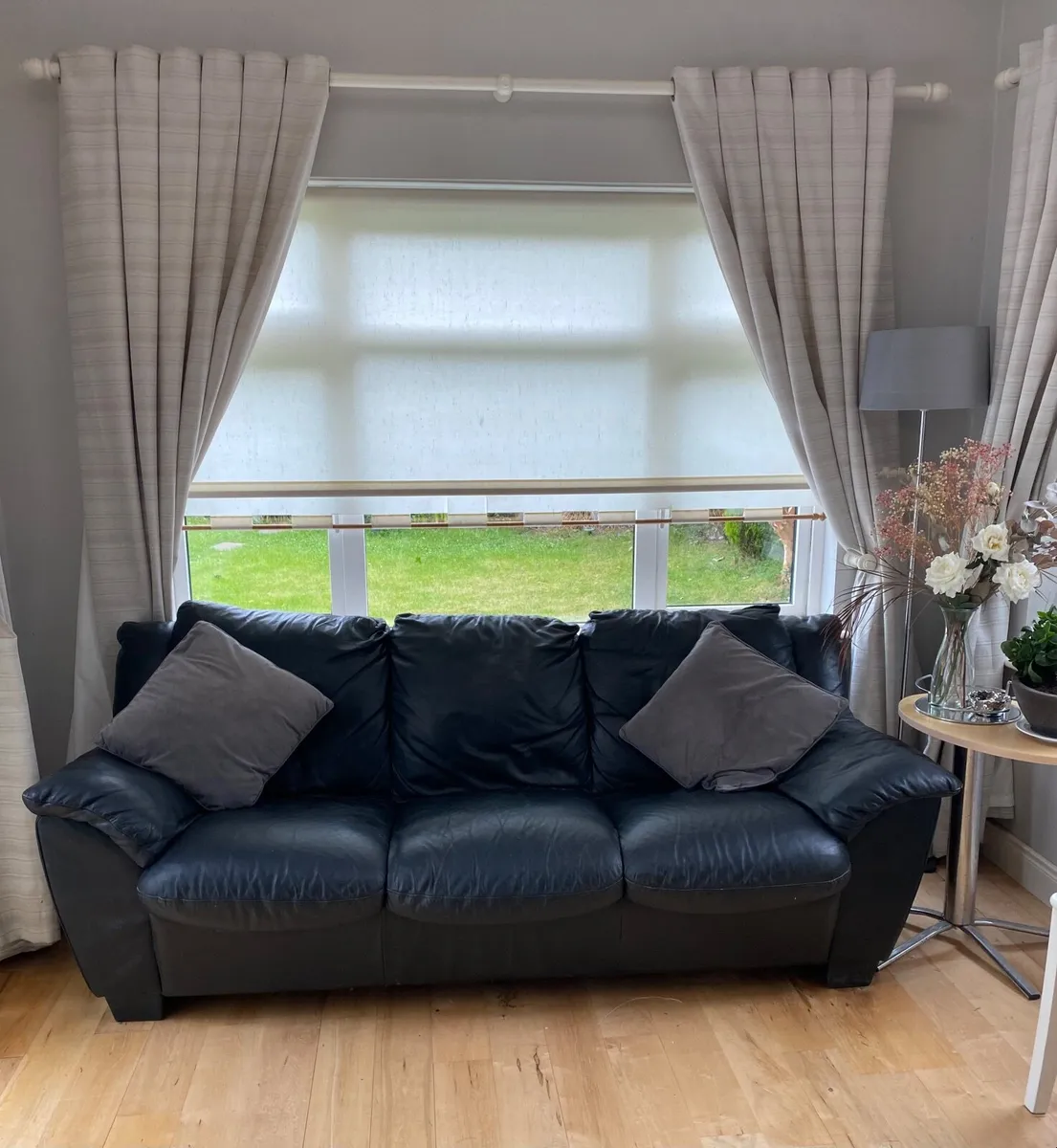 3 seater Black leather couch