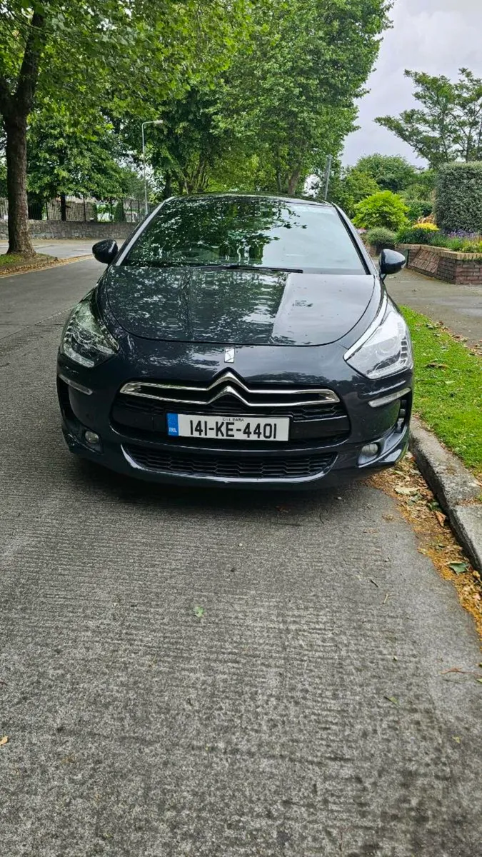 Citroen DS Hybrid Diesel - Image 3