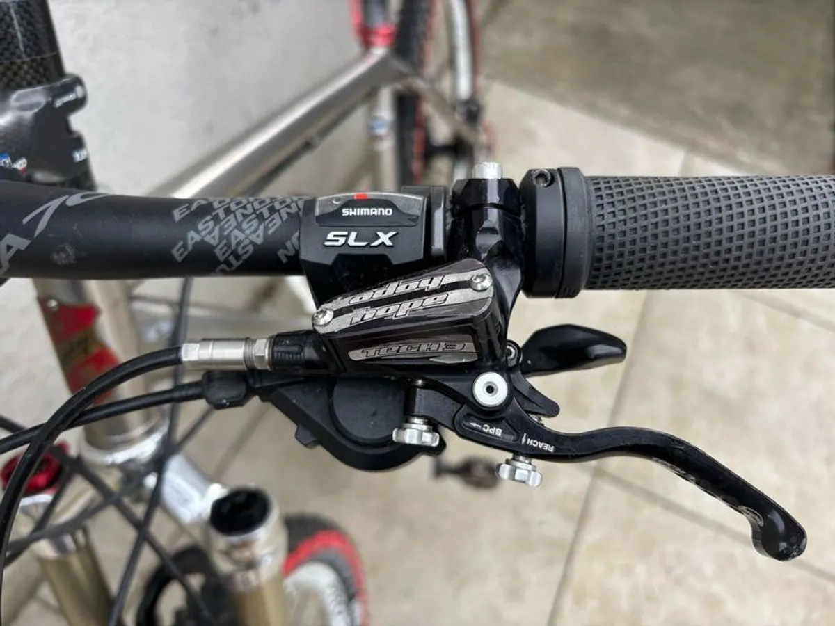 Lynskey MTB Hardtail - Image 4