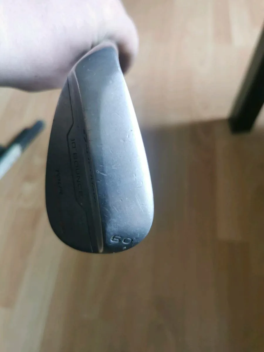 Left handed taylormade wedge - Image 4