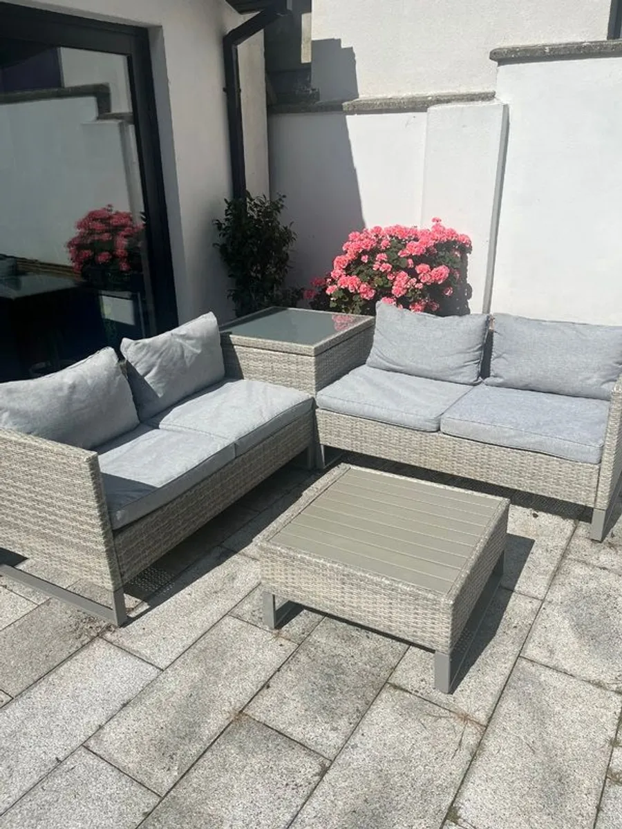 St Ives 4 piece corner set with cover - Image 2