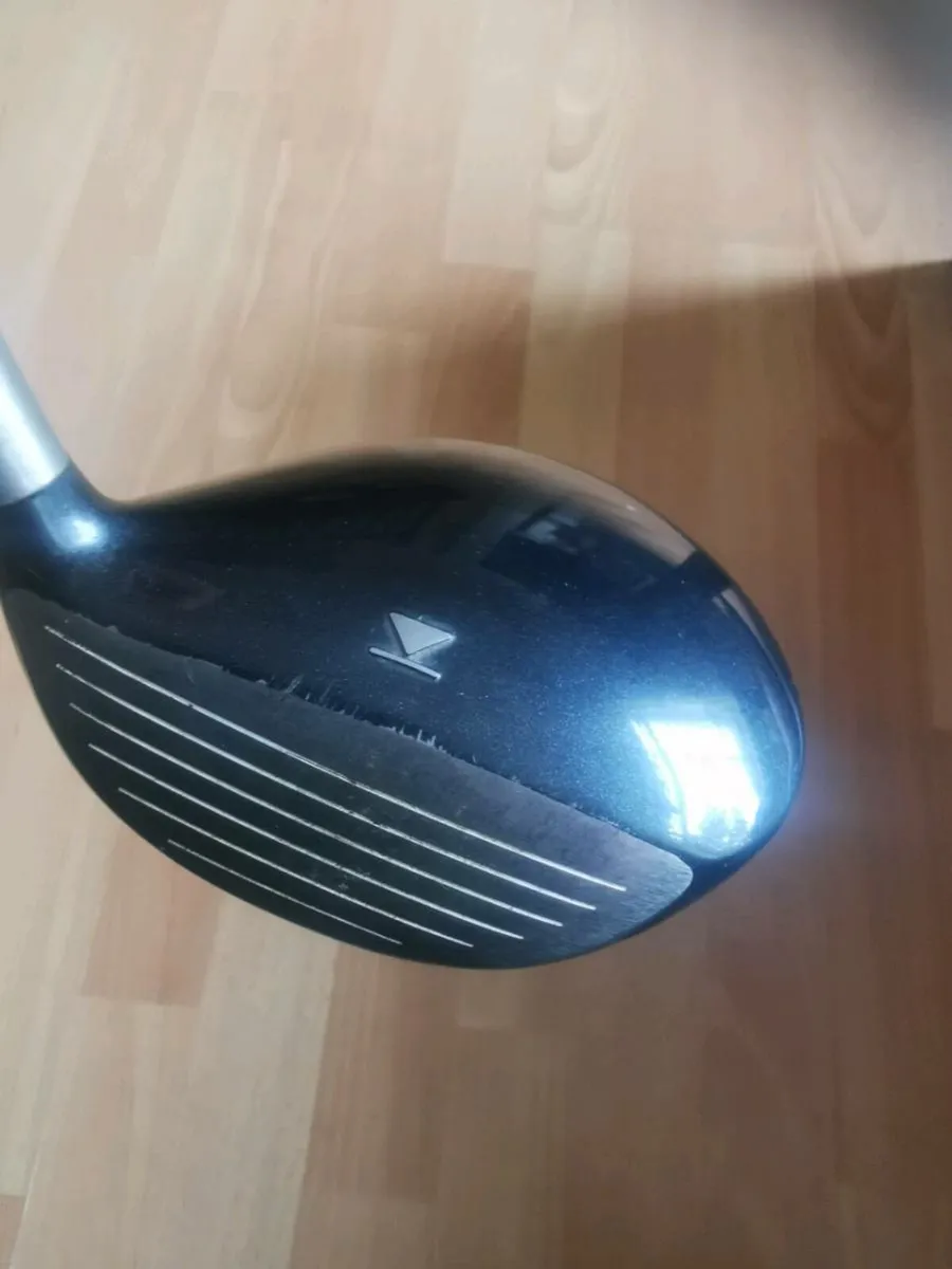 Left handed titleist 909 wood - Image 4