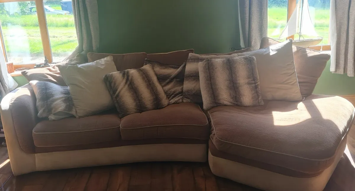 Suite - Image 2