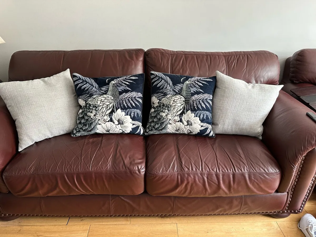 **Pending - Suite of Furniture 3+2+1 Inc footstool - Image 2