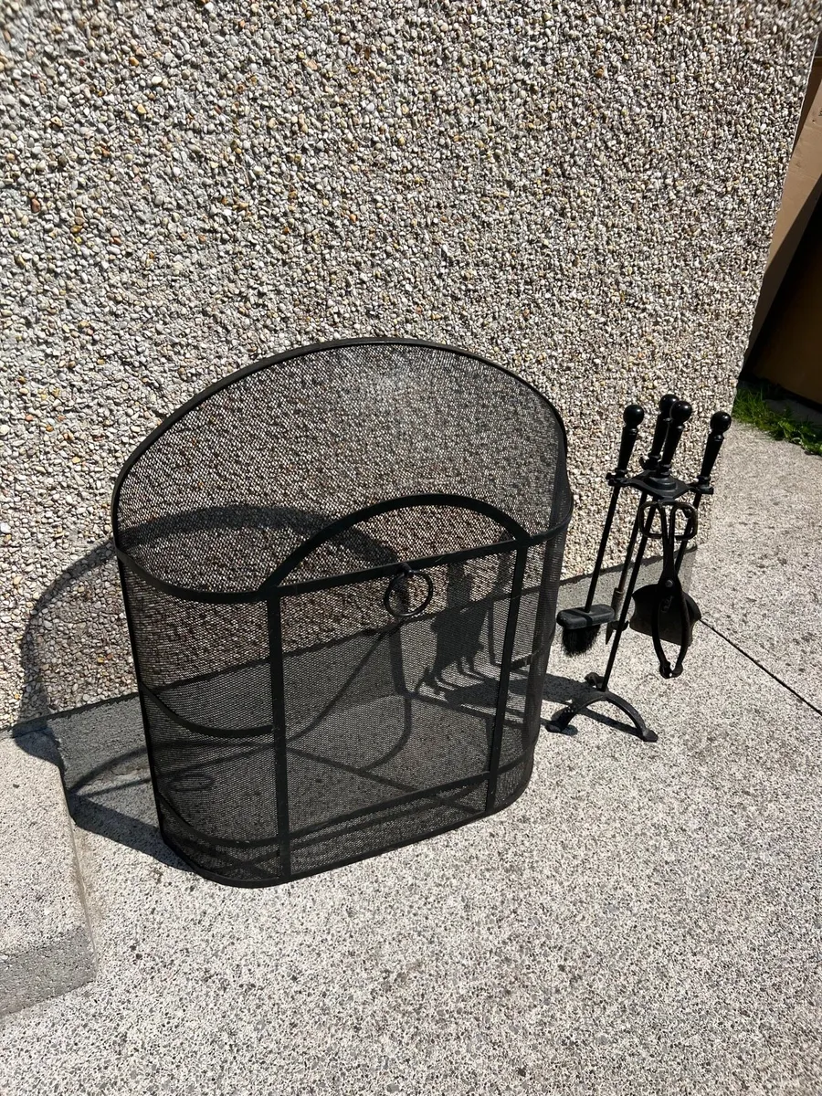 Fire guard and set - Image 1