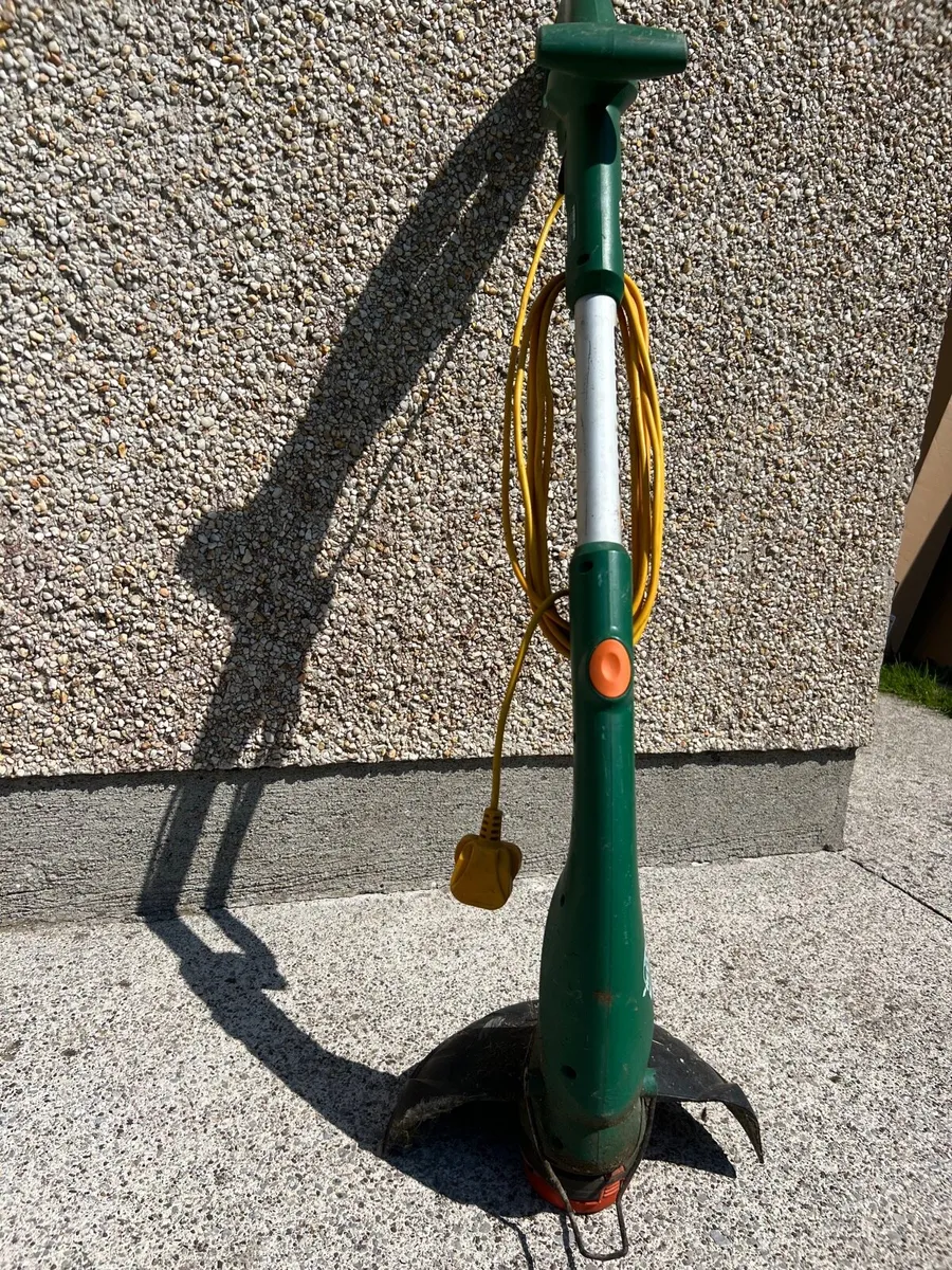 Electric strimmer - Image 1