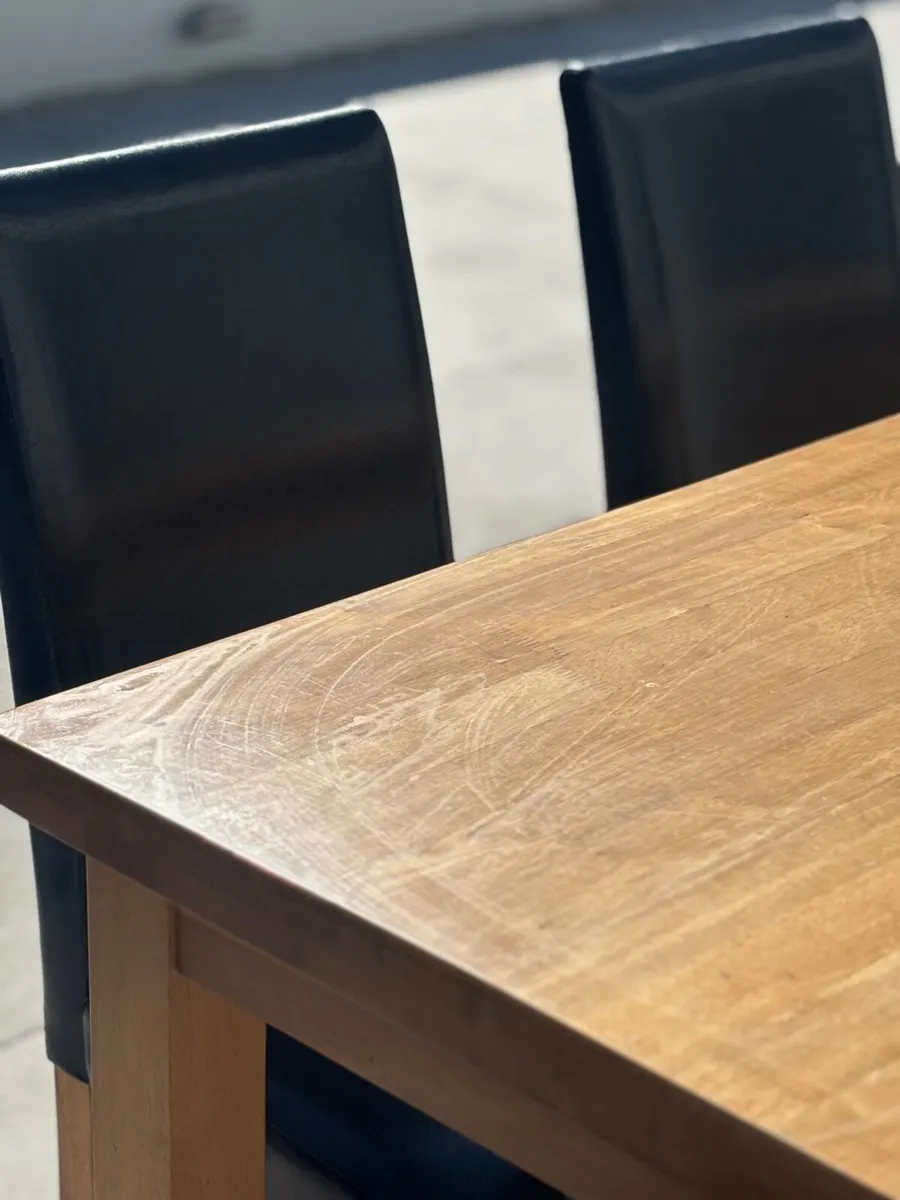 Kitchen table - Image 2