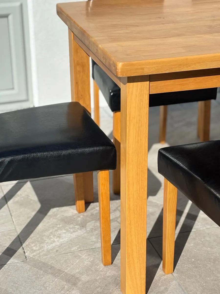 Kitchen table - Image 3