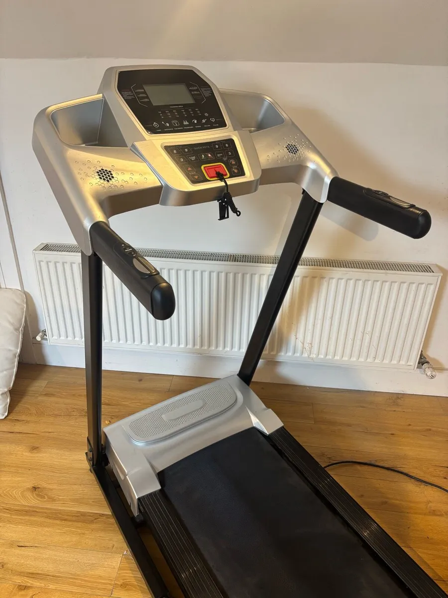 Treadmill - Image 1