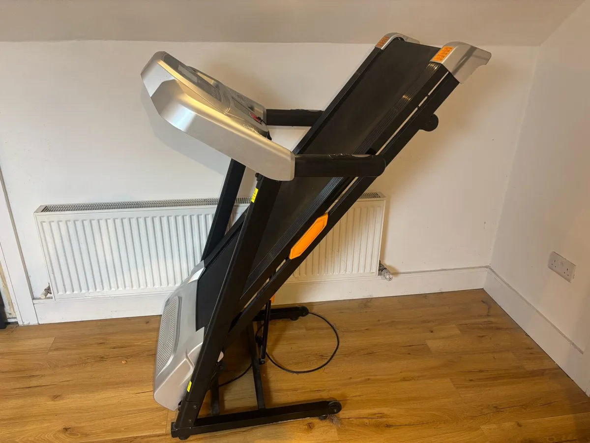 Treadmill - Image 3