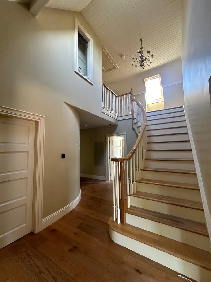 Oak Staircase - Image 1