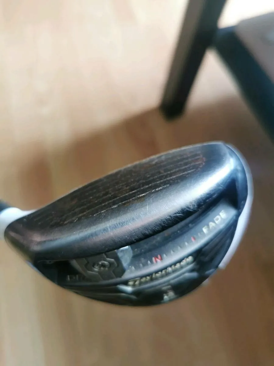 Left handed taylormade 3 Wood - Image 2
