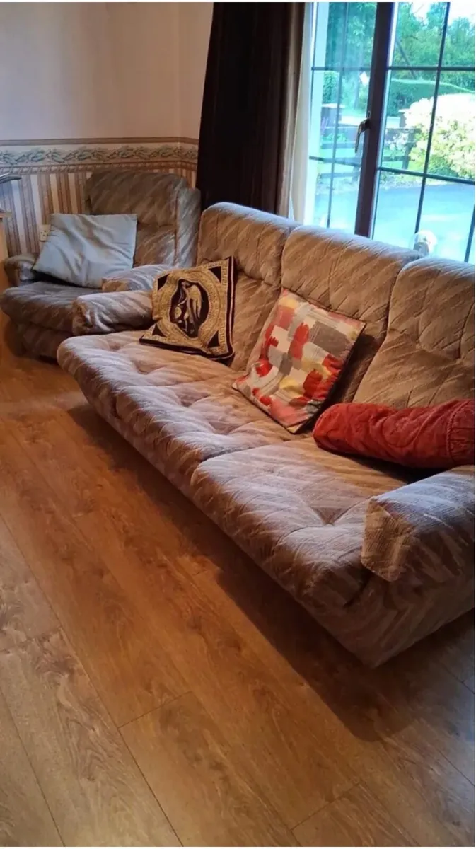 Couch and 2 Armchairs