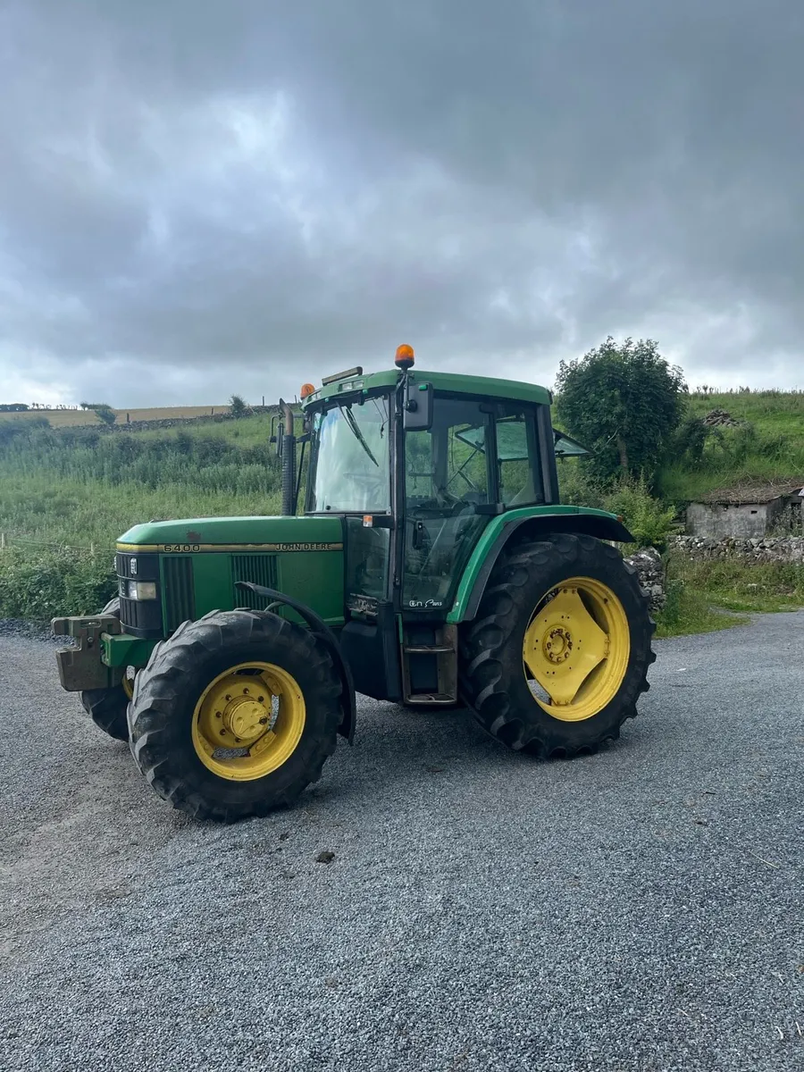 John Deere 6400 - Image 2