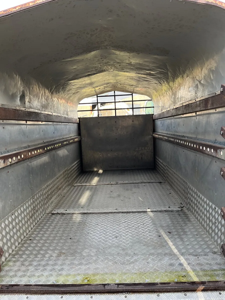 Cattle Trailer - Image 2