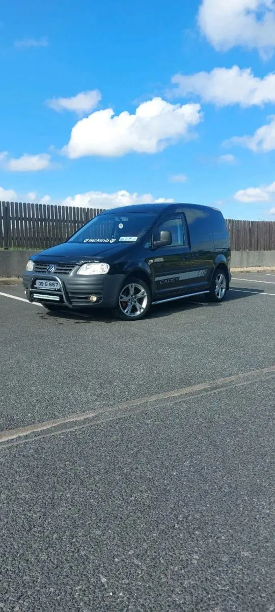 VW Caddy - Image 1