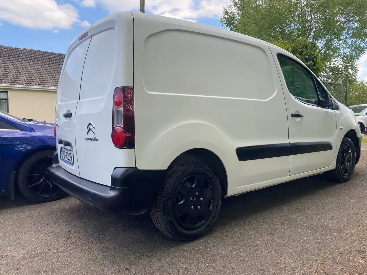 2019 Citroen Berlingo LX 1.6 HDI Van - Image 2