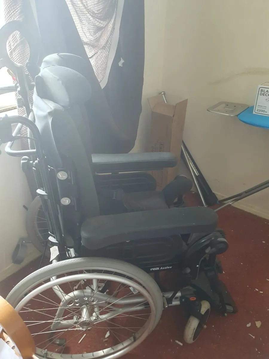 Wheelchair - Image 2