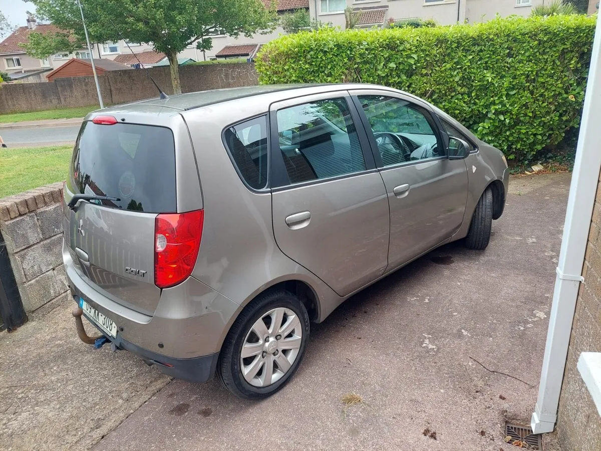 Car - Image 1