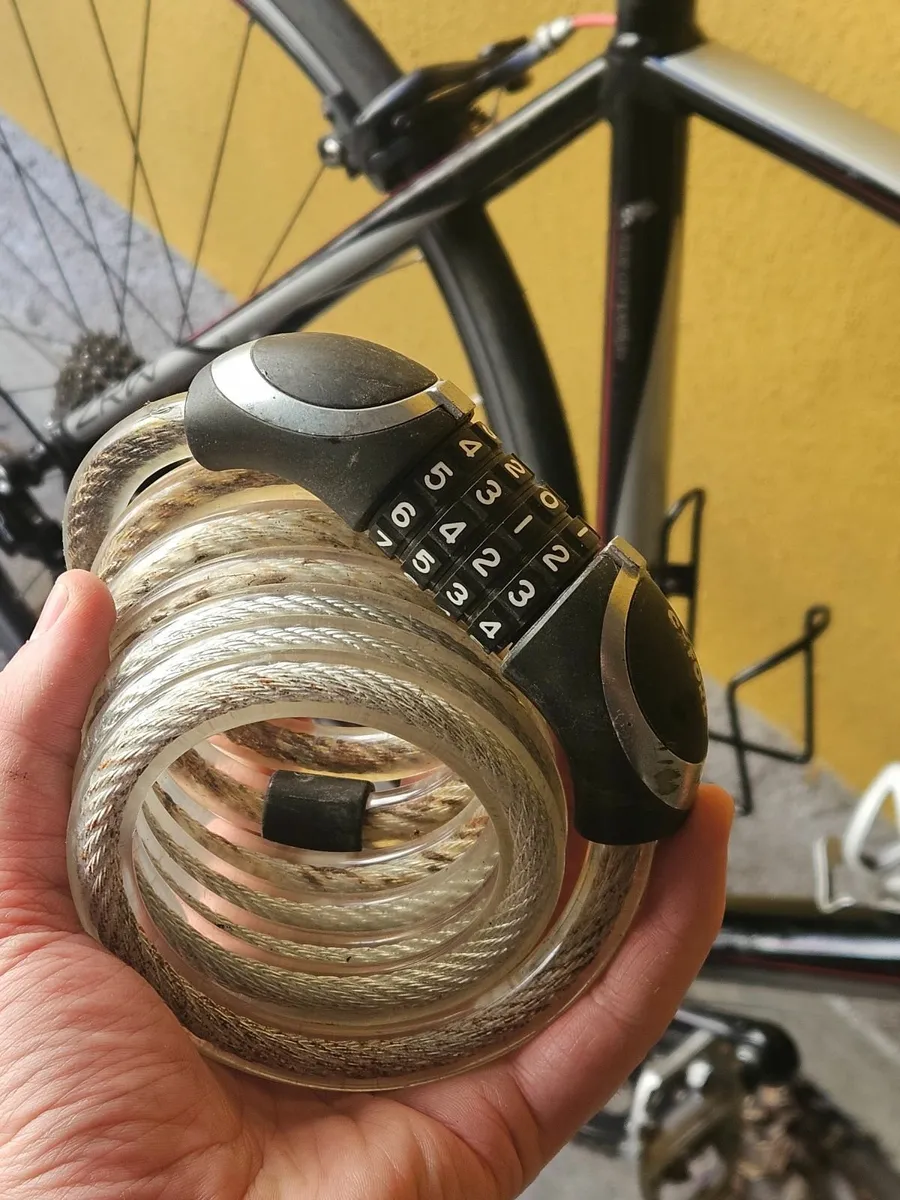 Road Bike - Image 2