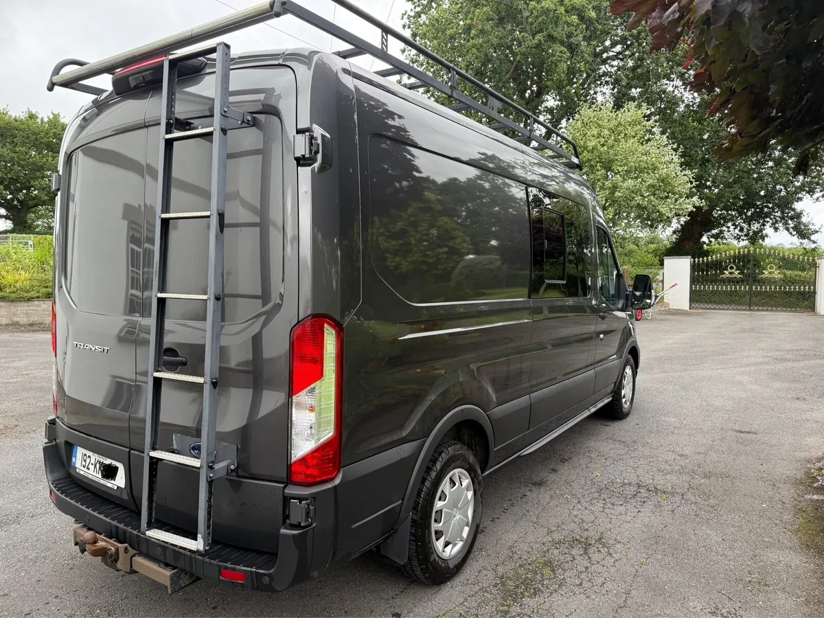 Ford Transit - Image 4