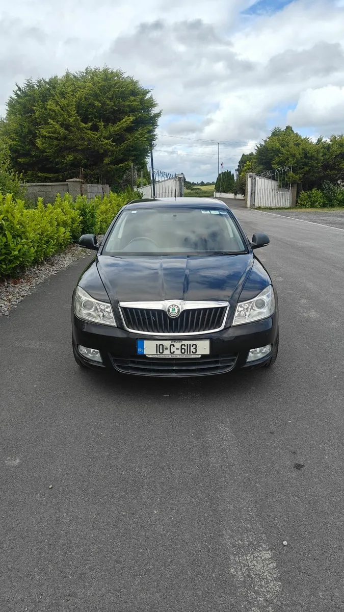 Skoda Octavia 2010 - Image 1