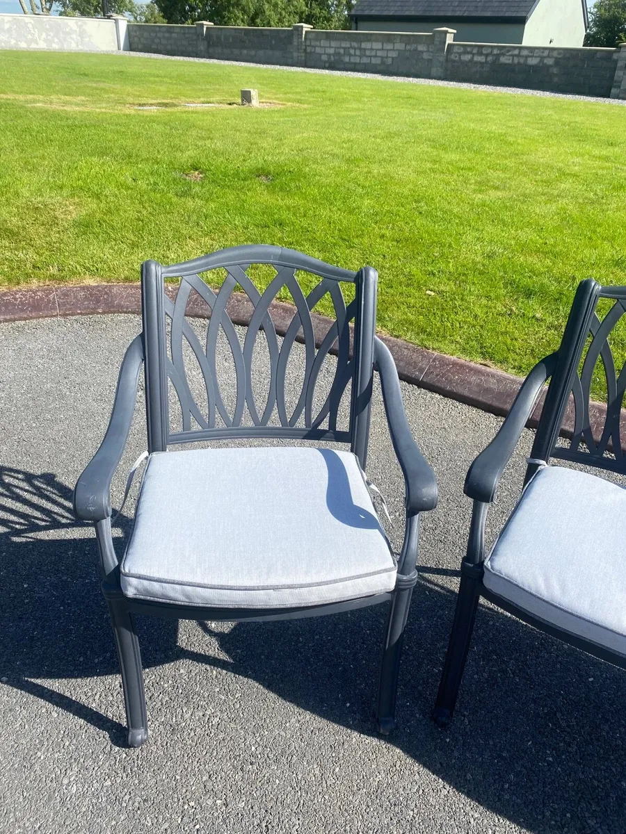 Outdoor Furniture - Image 3