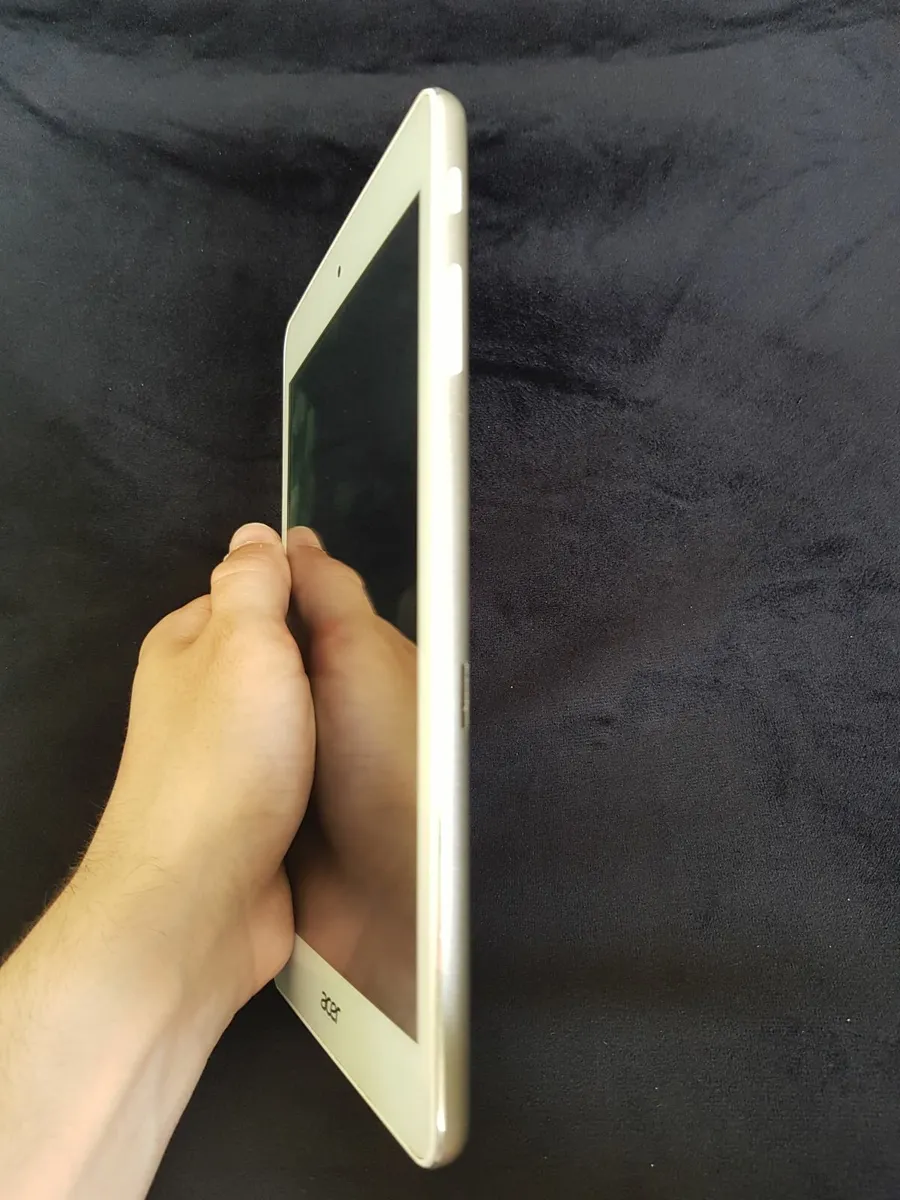 Acer Iconia A1-830 8" Android Tablet - Image 3