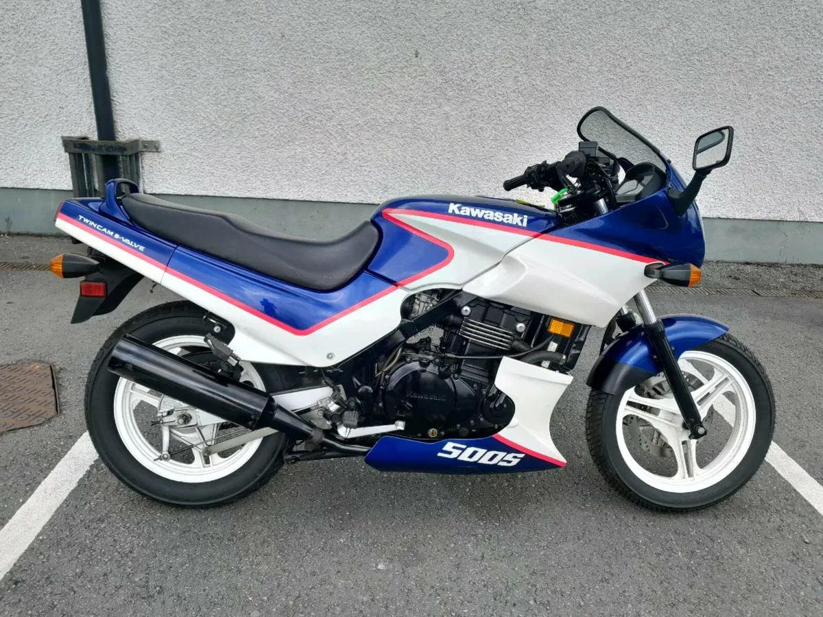 Kawasaki gpz500s ex500 1992 vintage - Image 1