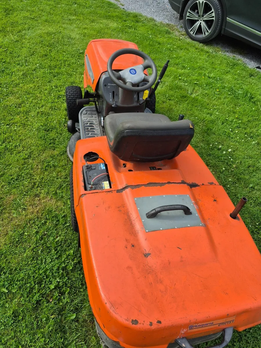 Ride on mower - Image 4
