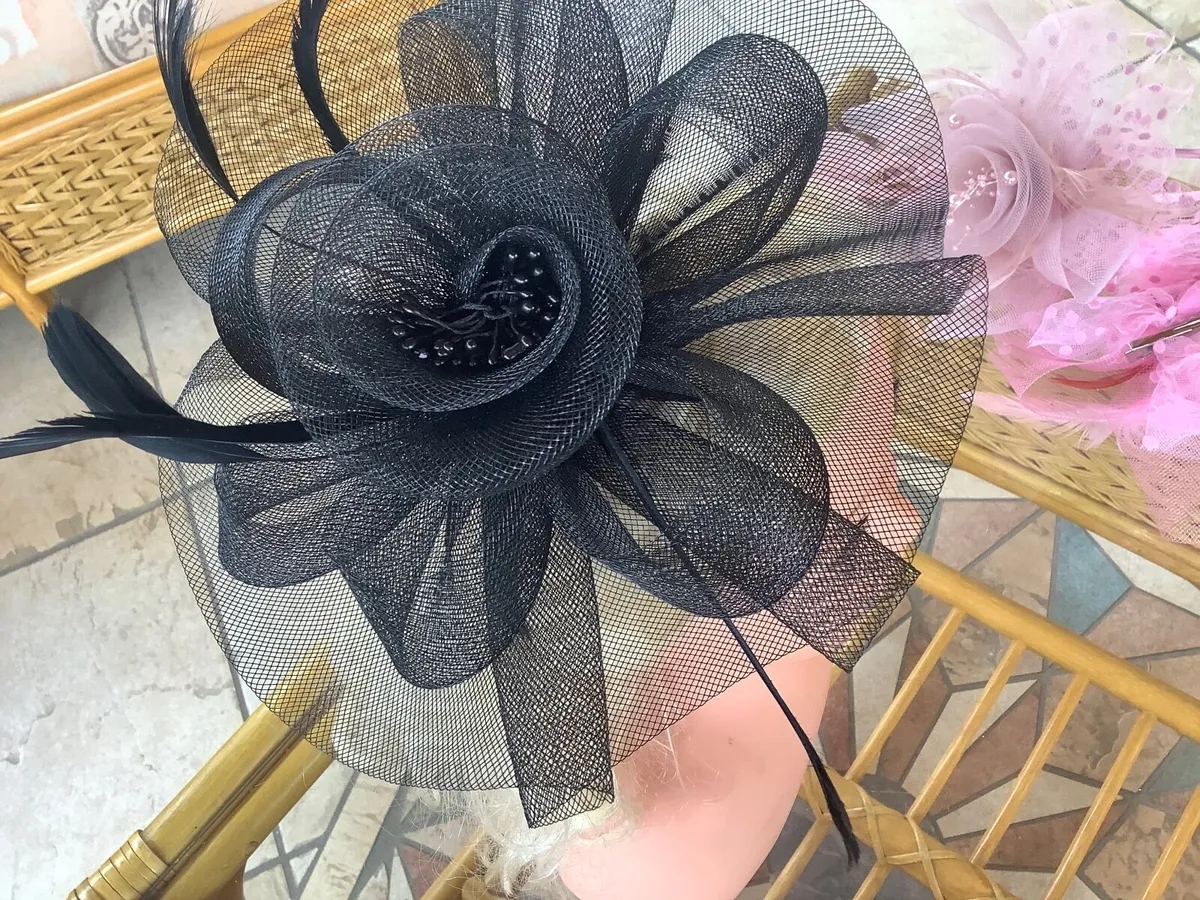 Black hair fascinator - Image 1
