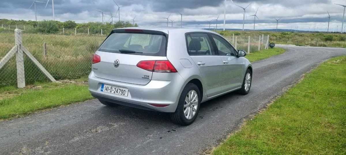 2014 Volkswagen Golf *** New Nct 08/26 *** - Image 4