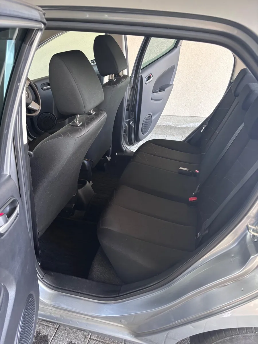 Mazda Demio 2013 - Image 4