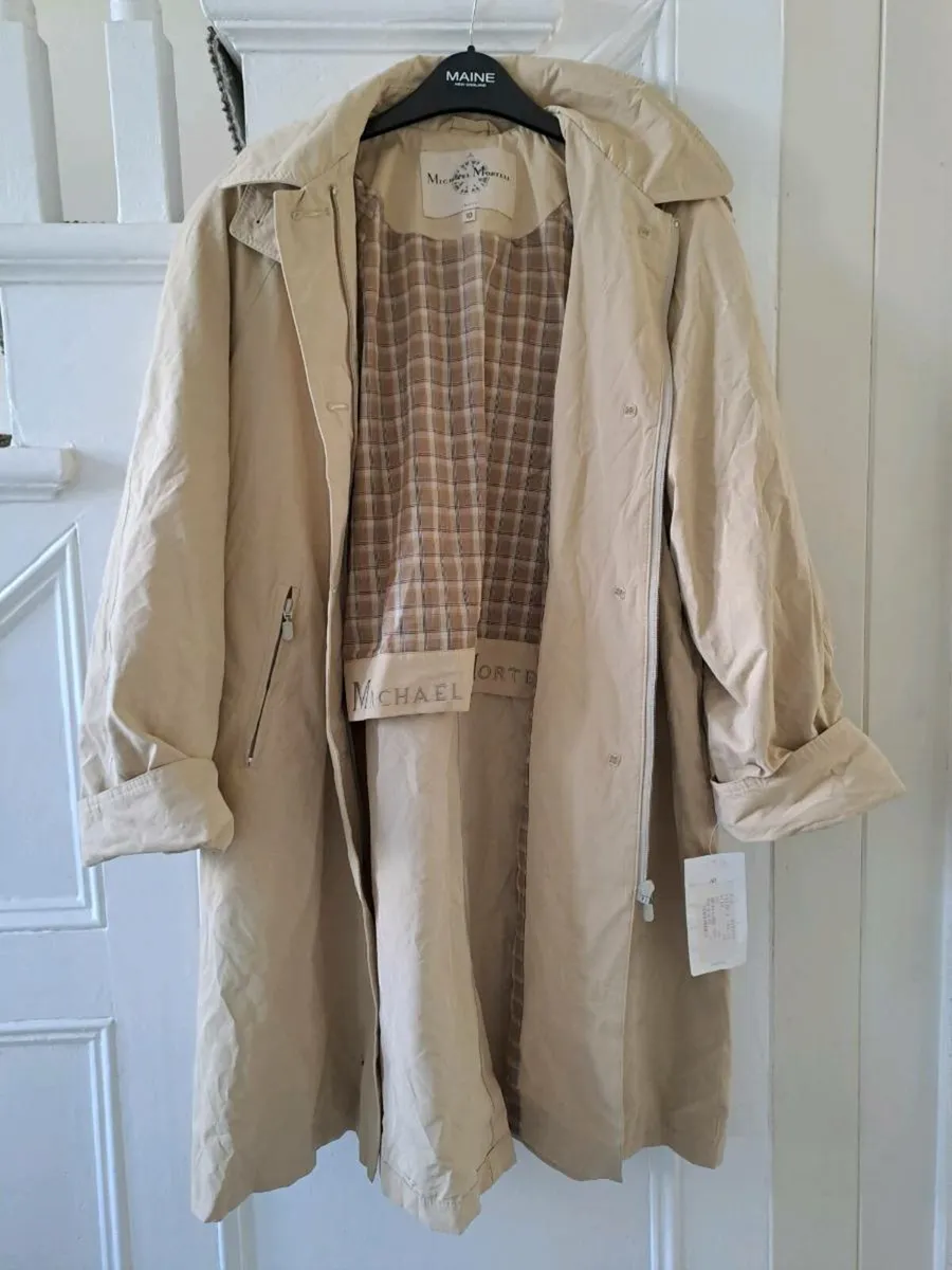 Michael Mortell rain coat size 10 - Image 1