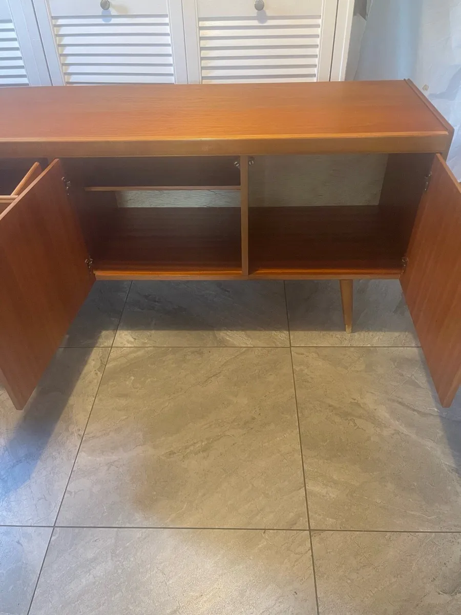 Mid century sideboard - Image 4