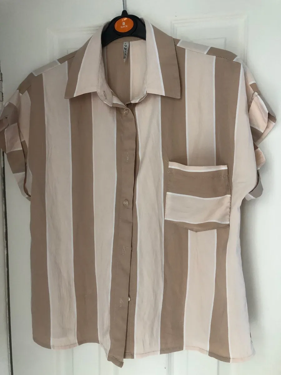 Ladies blouse size 10 €5 - Image 1