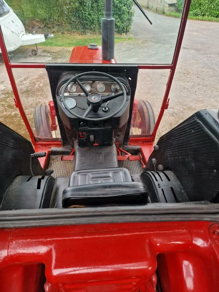 Tractor International 674 - Image 2