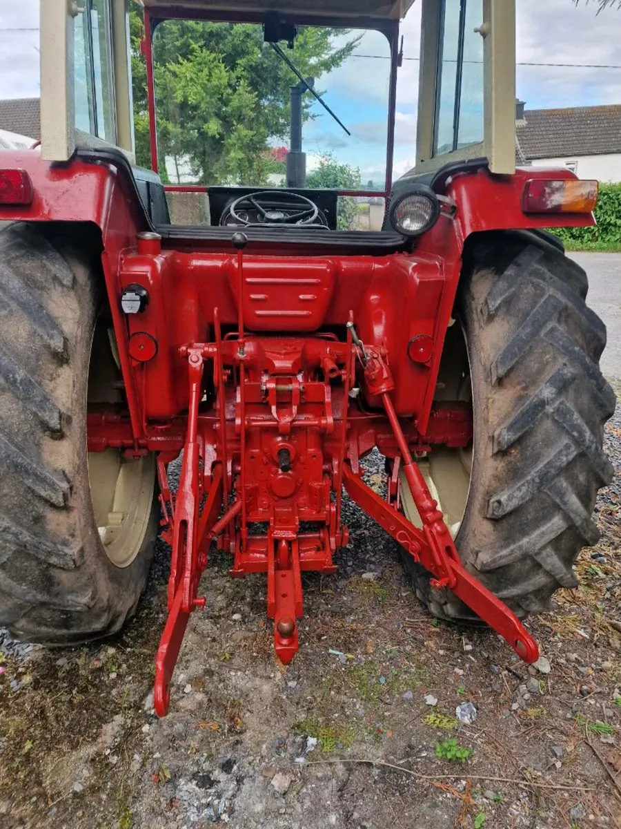 Tractor International 674 - Image 3