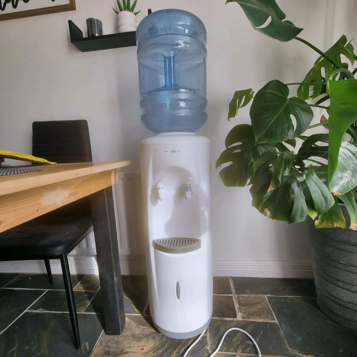 Water cooler