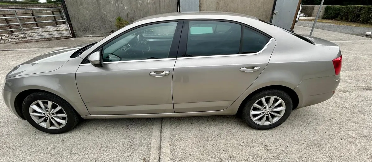 Skoda Octavia - Image 4