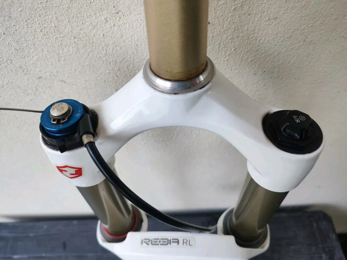 Mountain bike fork - Rock Shox Reba RL Solo Air - Image 2