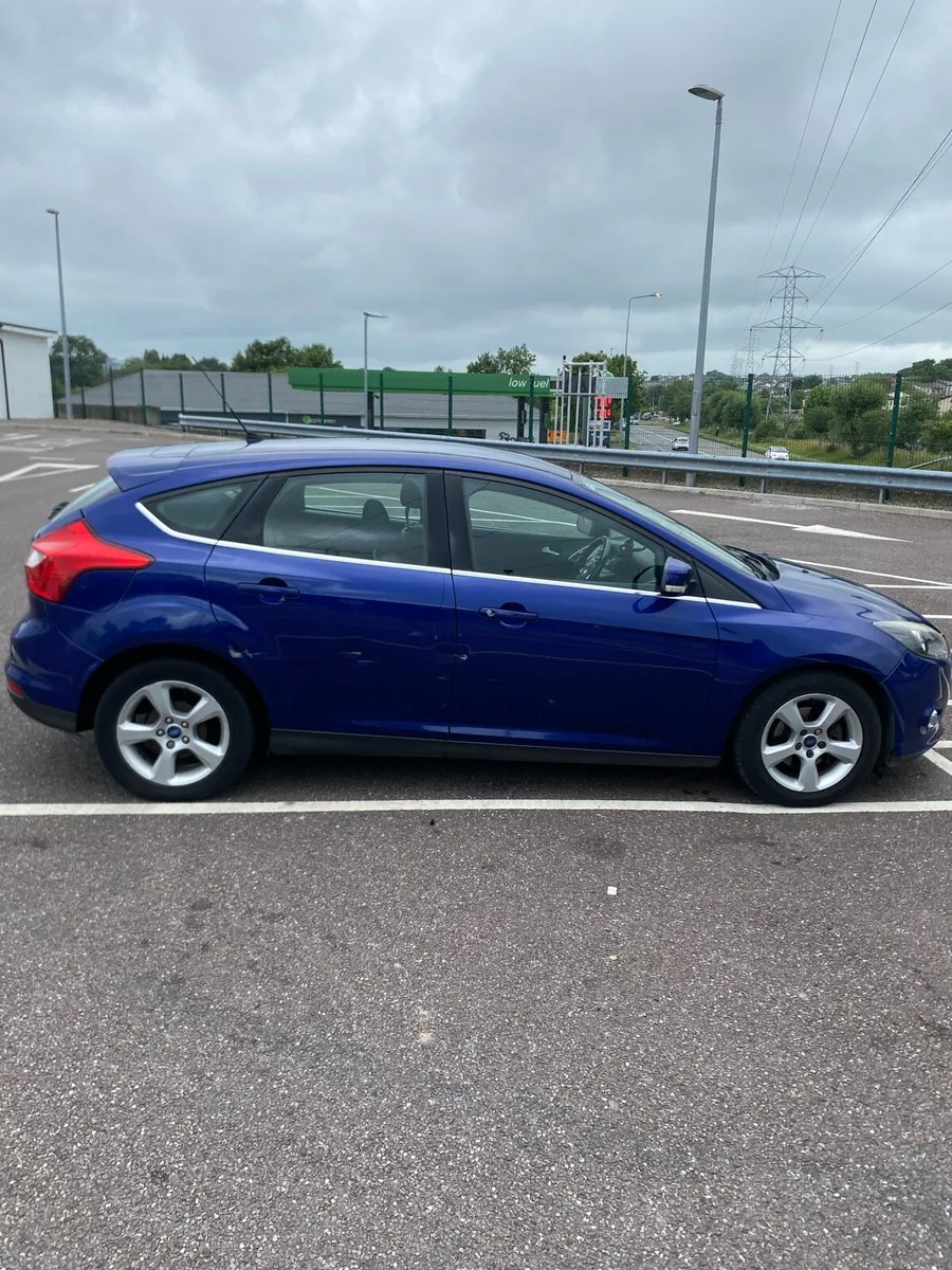 Ford Focus 1.6 Zetec - Image 3