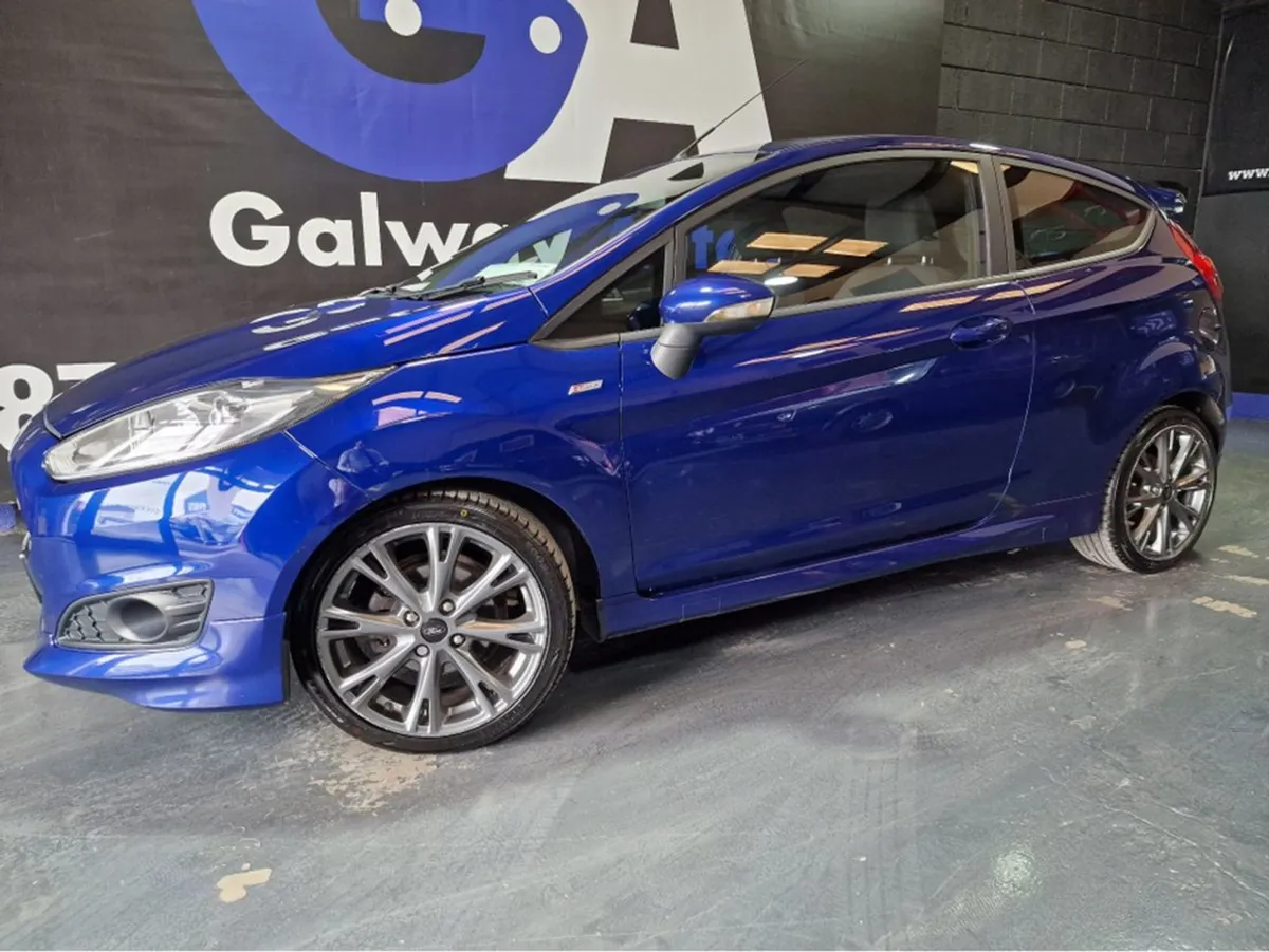 Ford Fiesta St-line 1.0 Petrol-fully Serviced - Image 3