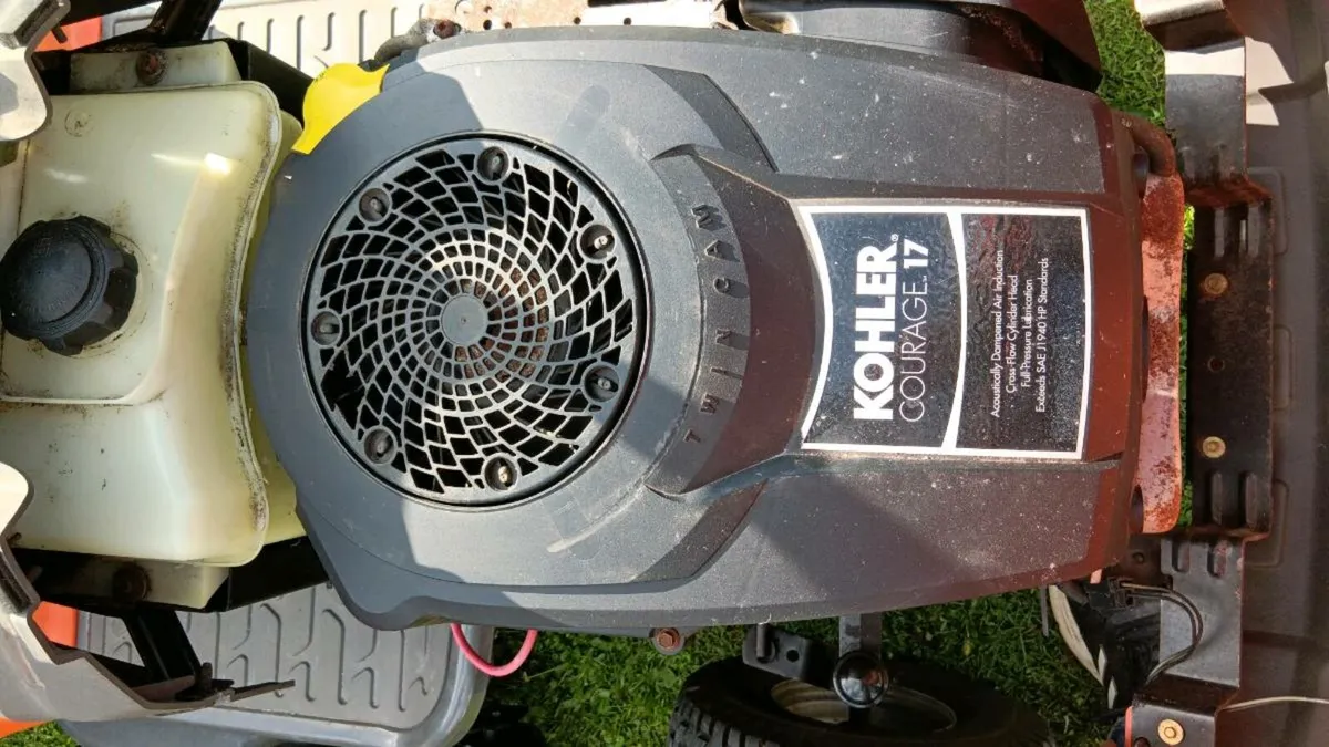 Husqvarna hydrostatic 17hp kolher - Image 4