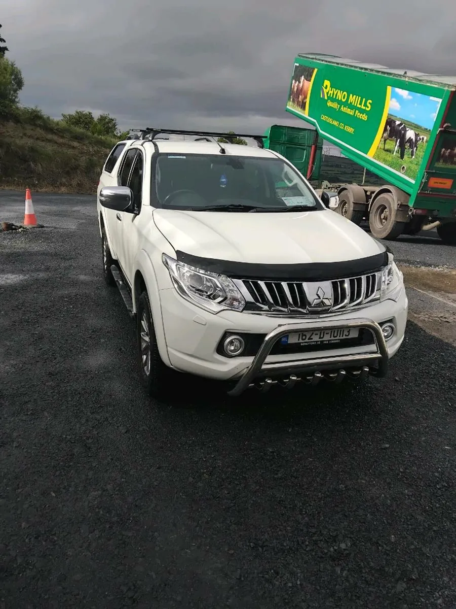 Mitsubishi l200 - Image 1