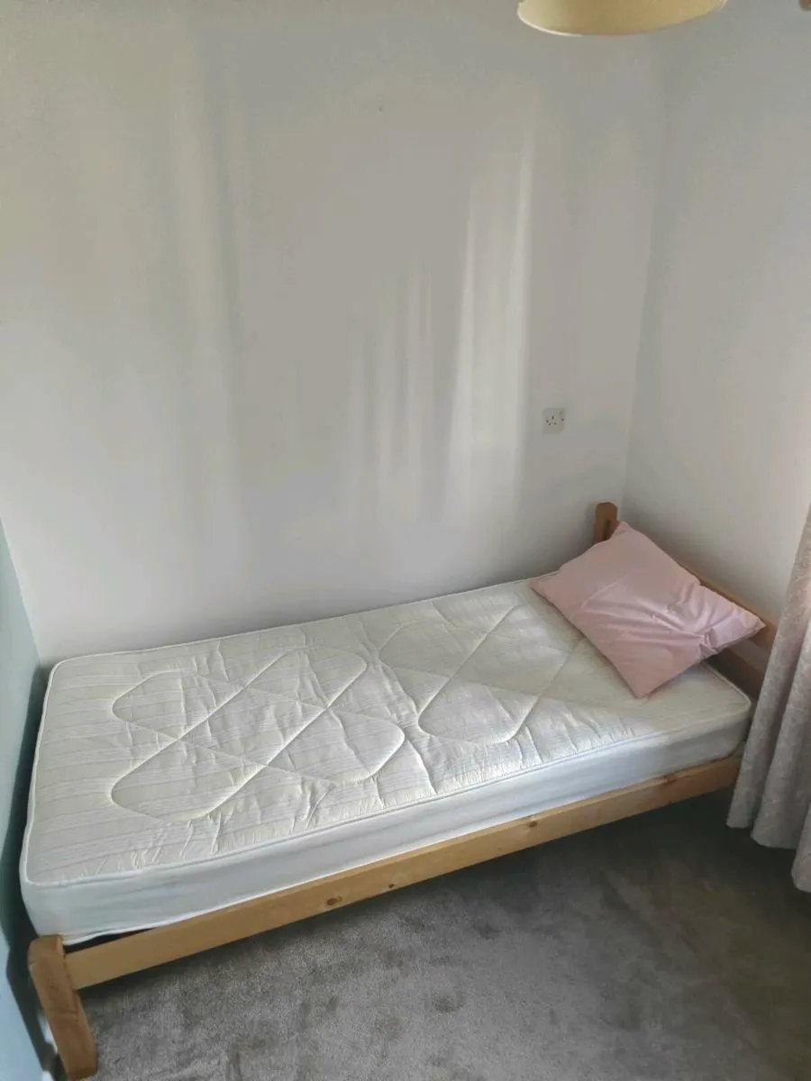 Single Bed with mattress *as new* - Image 2