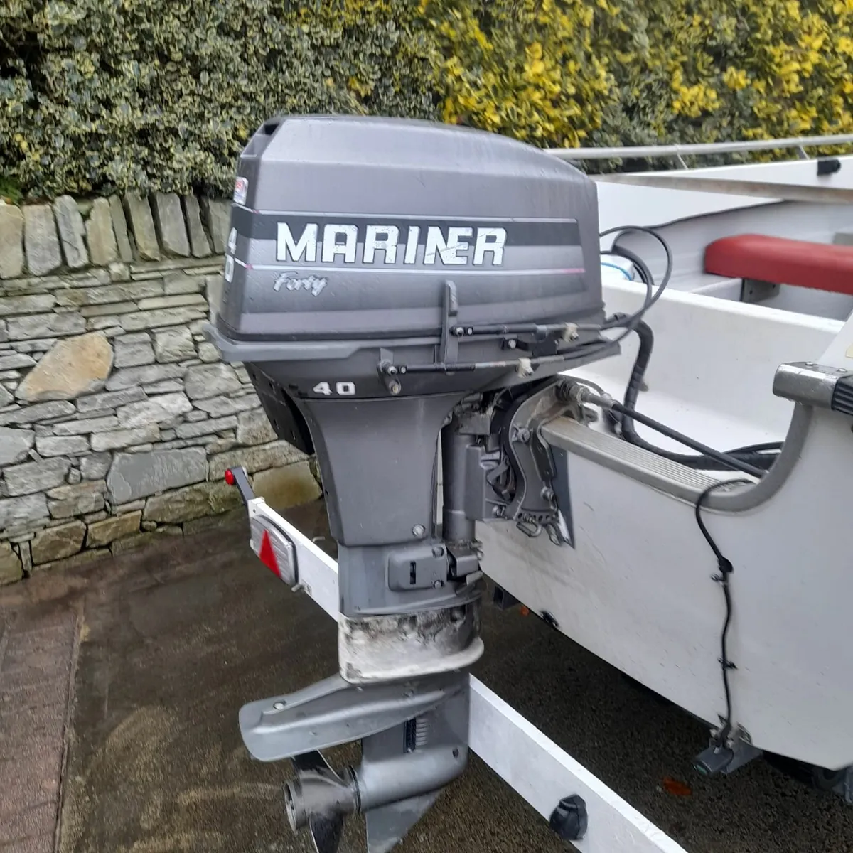 Boat engine - Image 1