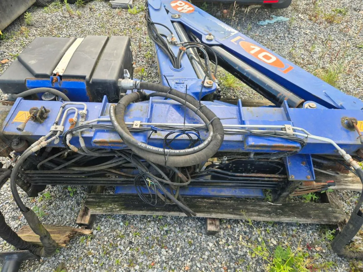 PM 10 Crane - Image 4