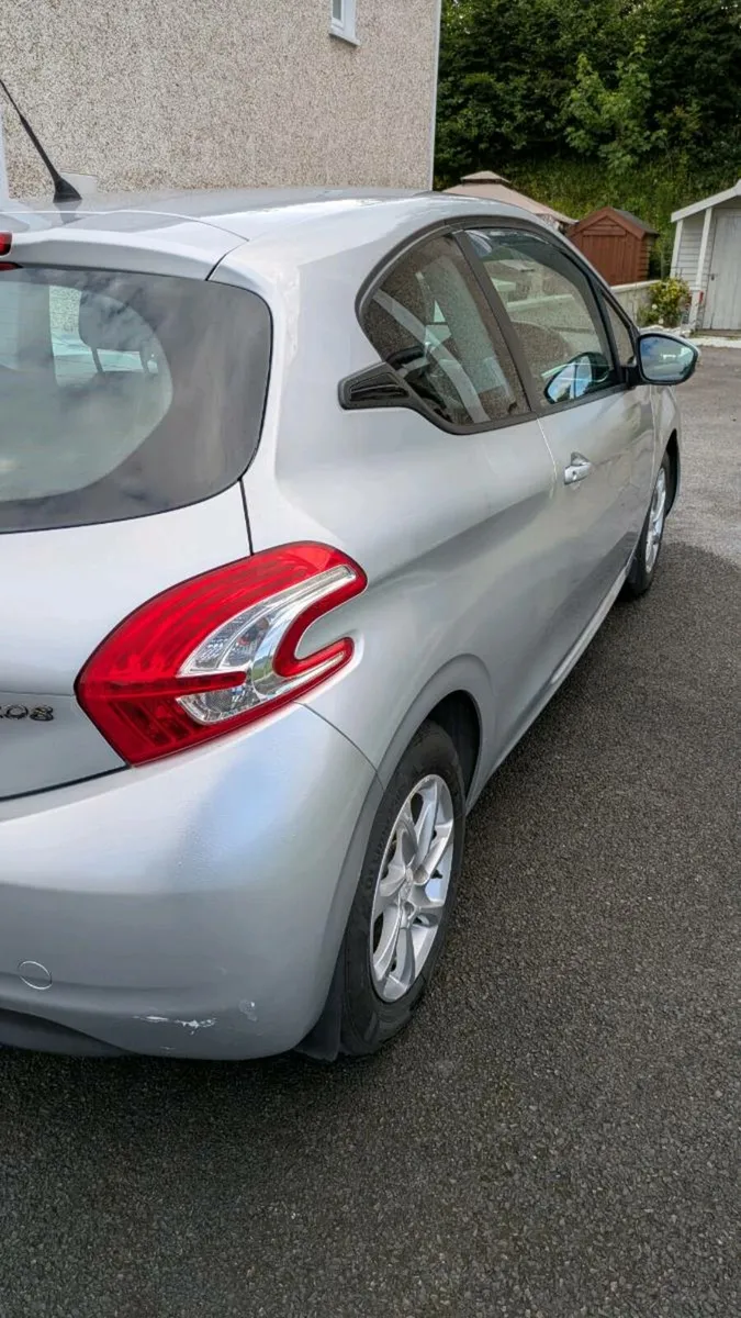 2013 Peugeot 208 1.0 vti Active - Image 2