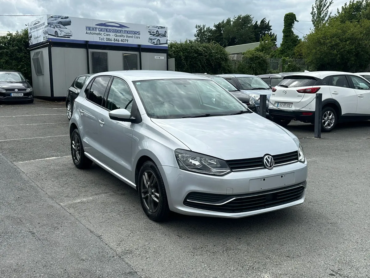 Volkswagen Polo 2014 with CarPlay - Image 1